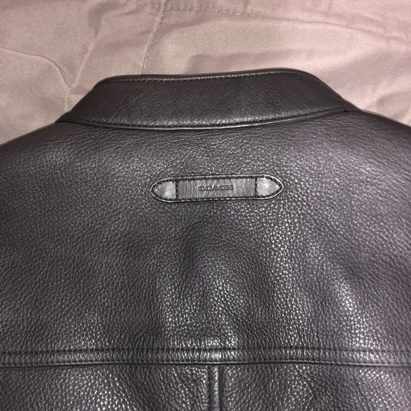Jacket Coach - Picture 3 of 5